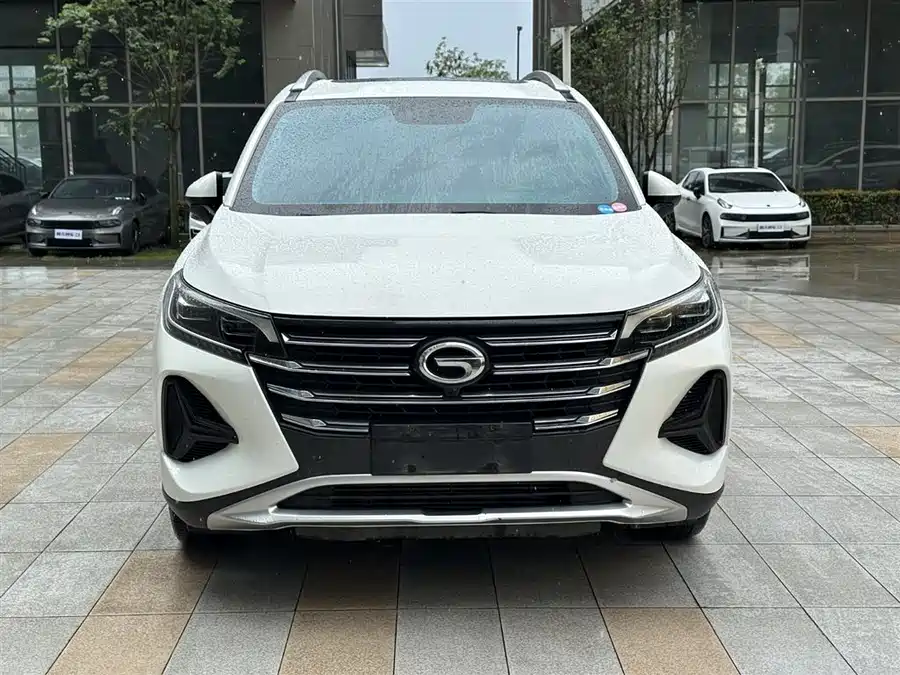 GAC Trumpchi GS4