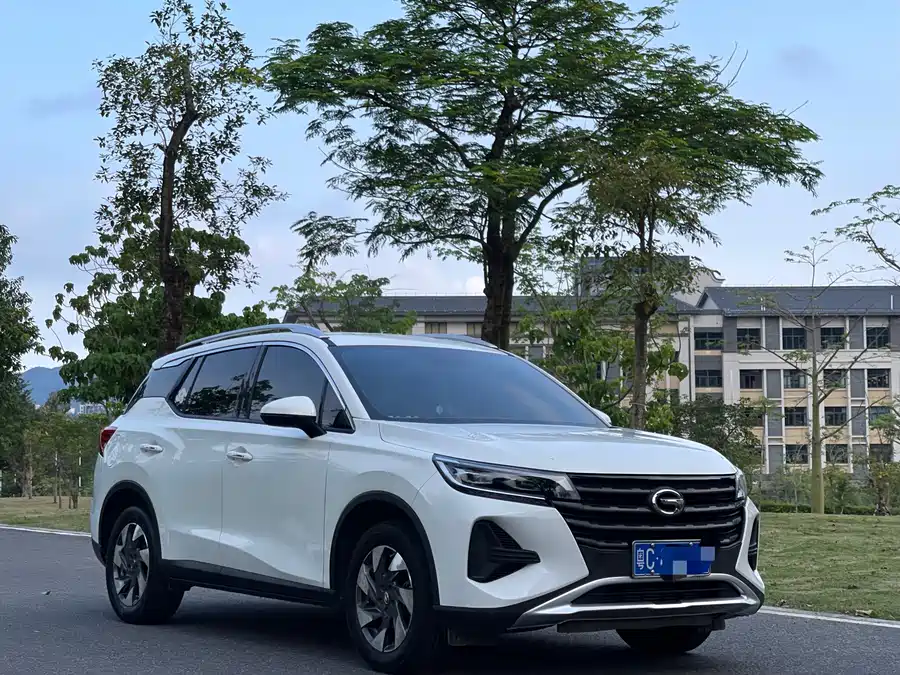 GAC Trumpchi GS4