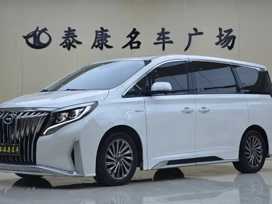 GAC Trumpchi M8