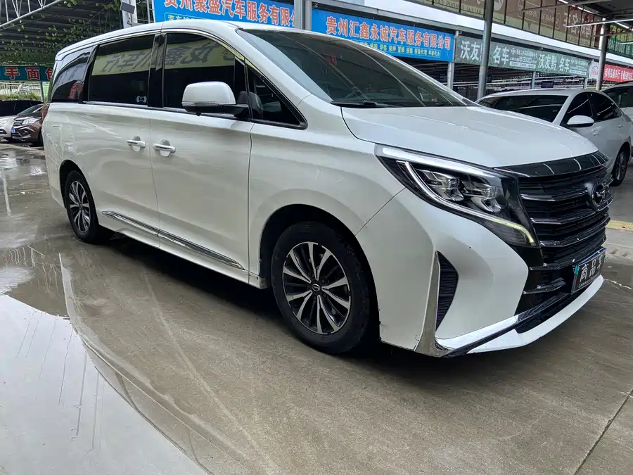 GAC Trumpchi M8