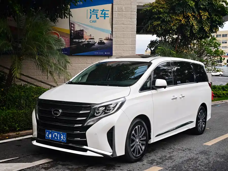 GAC Trumpchi M8