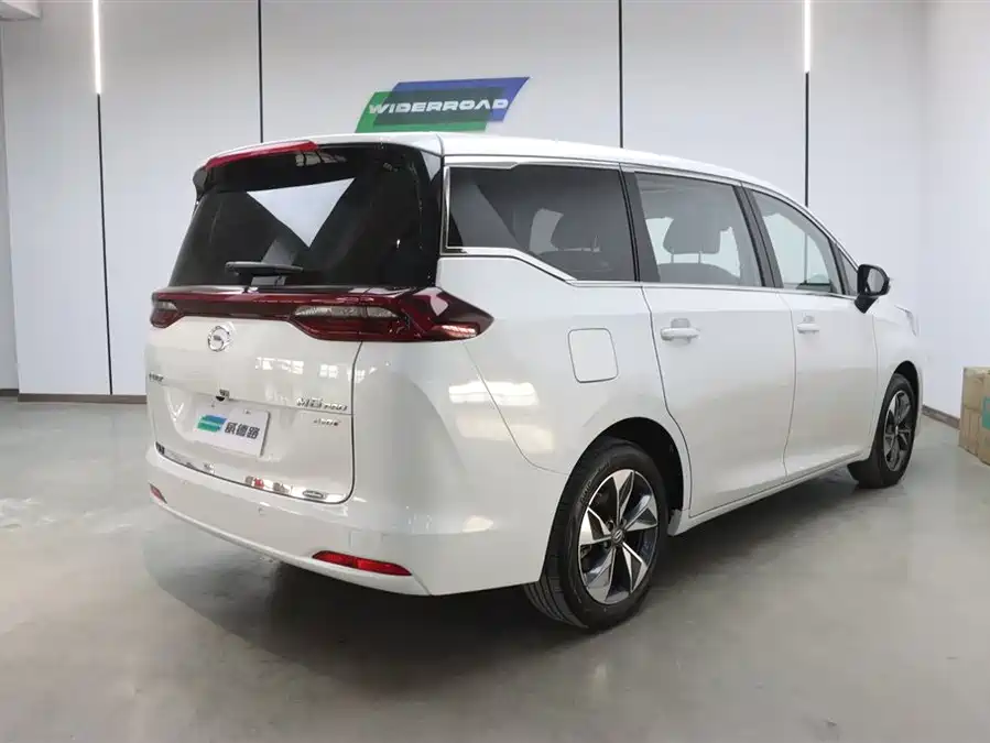 GAC Trumpchi M6