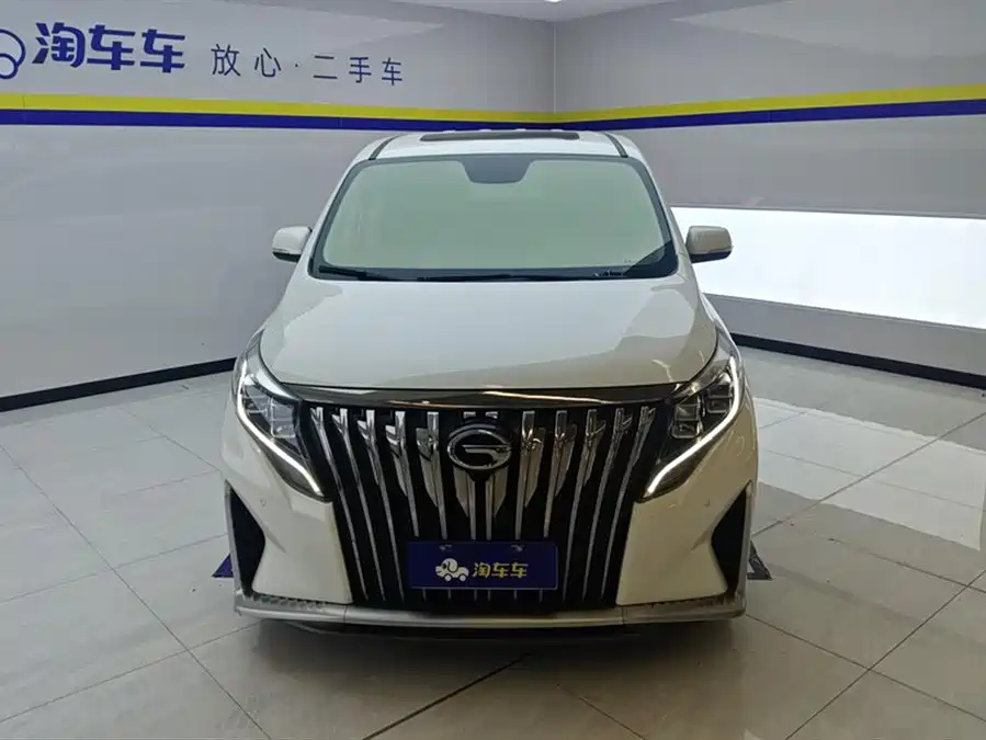 GAC Trumpchi M8