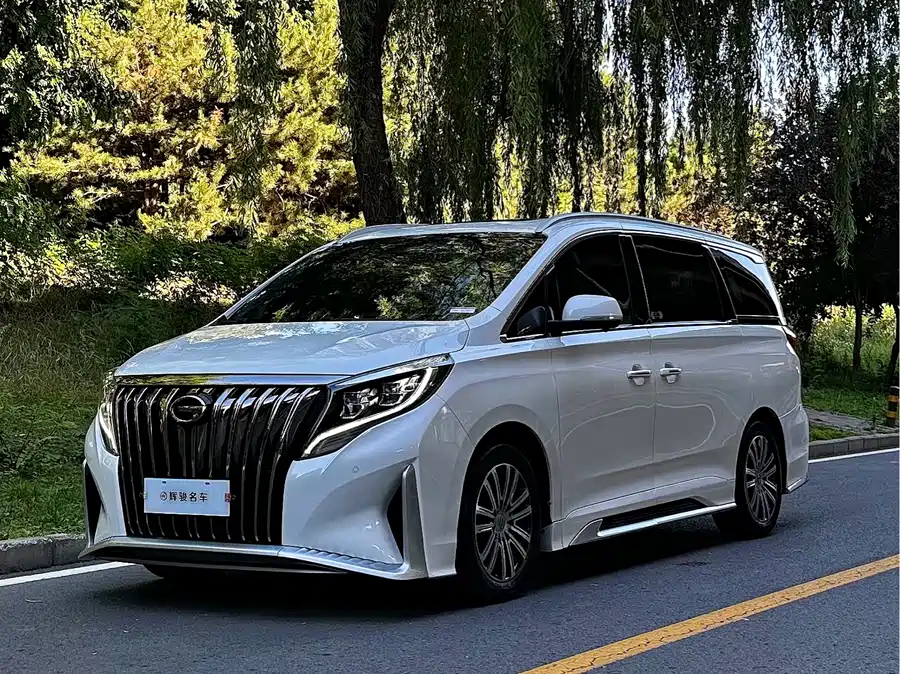 GAC Trumpchi M8