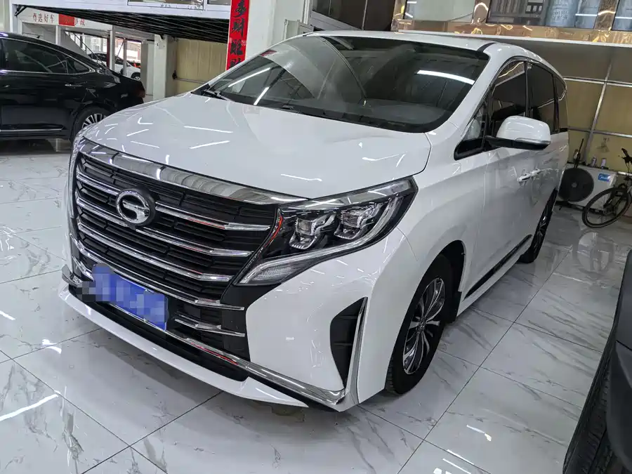 GAC Trumpchi M8