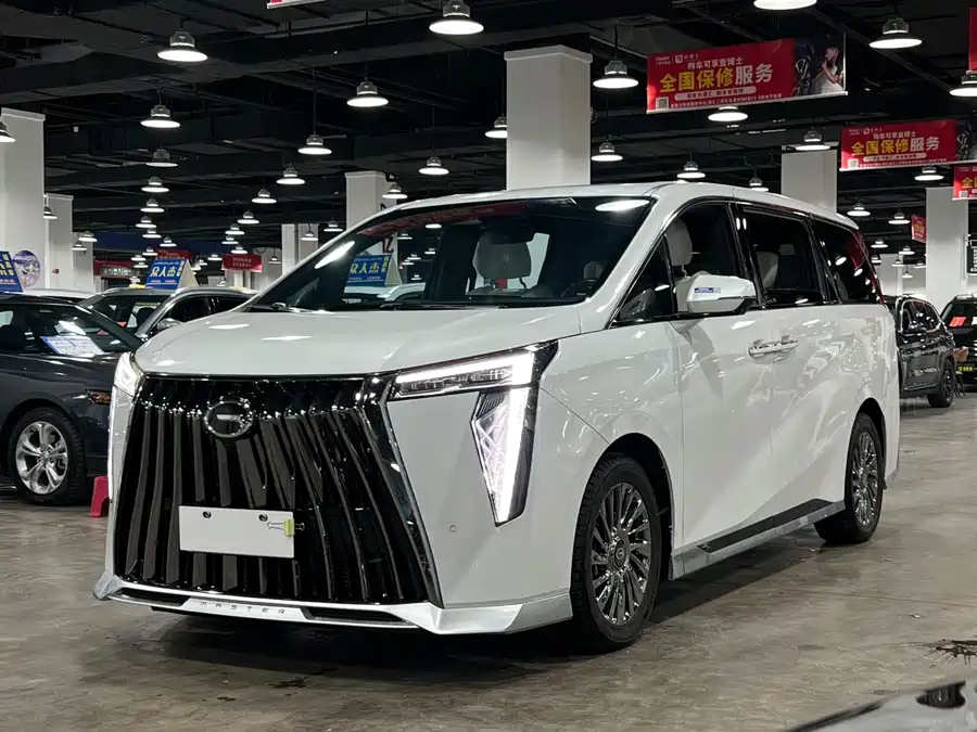 GAC Trumpchi M8