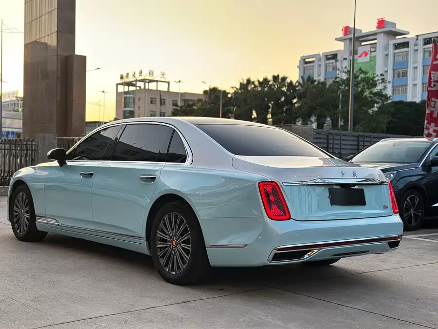 Hongqi Golden Sunflower Country Elegance