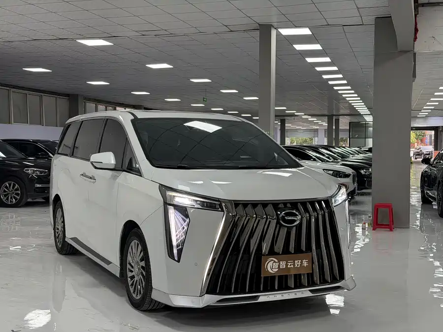 GAC Trumpchi M8