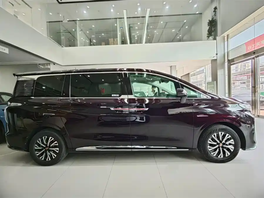 Hongqi HQ9 PHEV