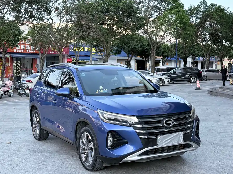 GAC Trumpchi GS4