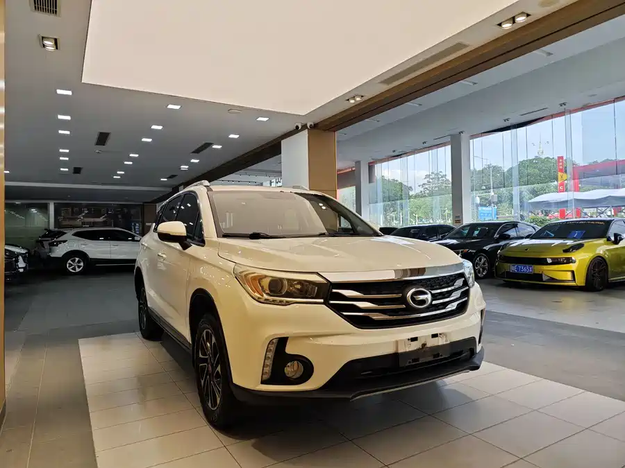 GAC Trumpchi GS4