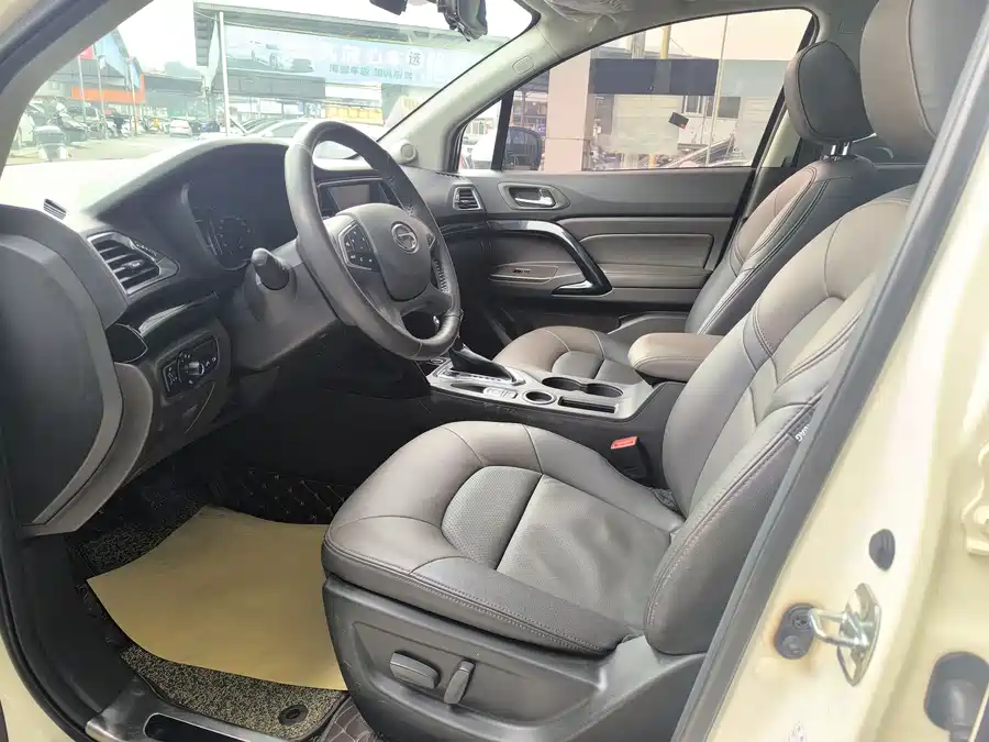 GAC Trumpchi GS4
