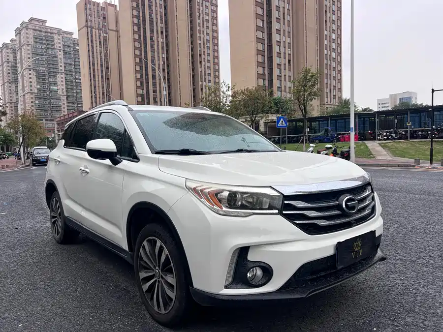 GAC Trumpchi GS4