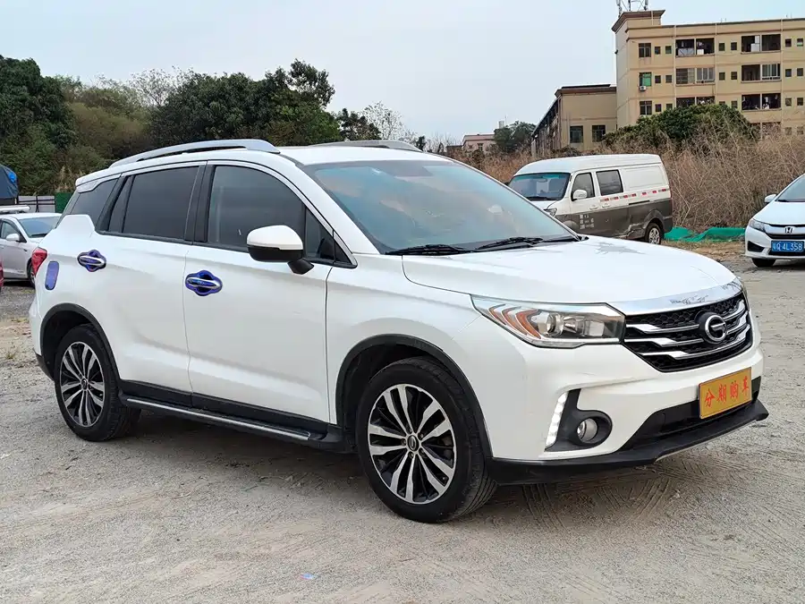 GAC Trumpchi GS4