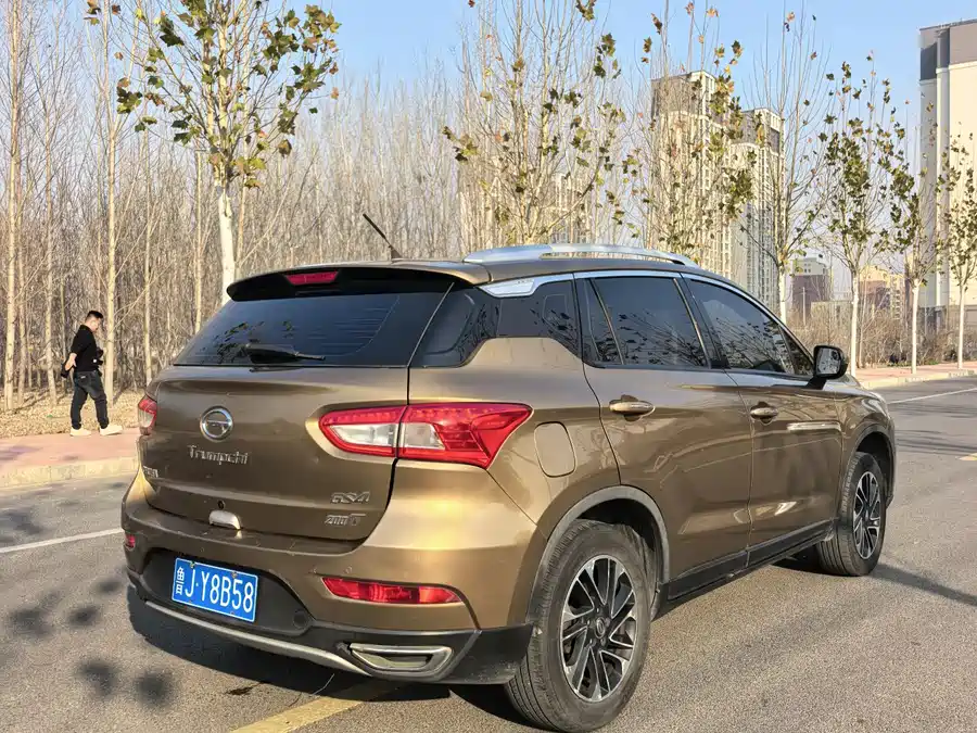 GAC Trumpchi GS4
