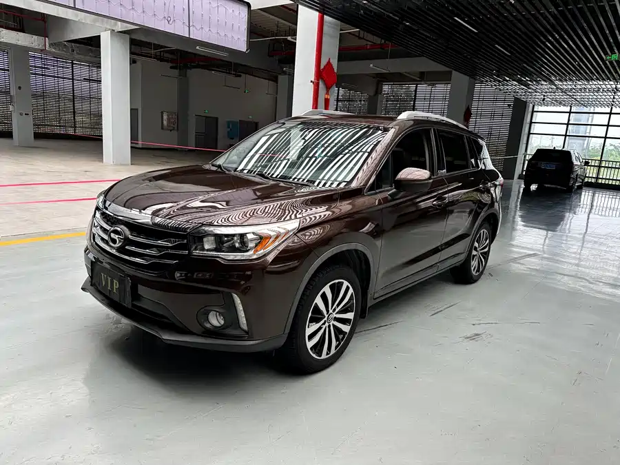 GAC Trumpchi GS4