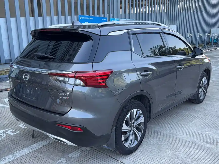 GAC Trumpchi GS4
