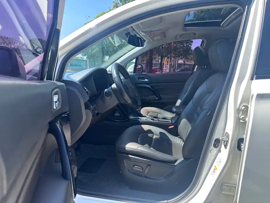 GAC Trumpchi GS4