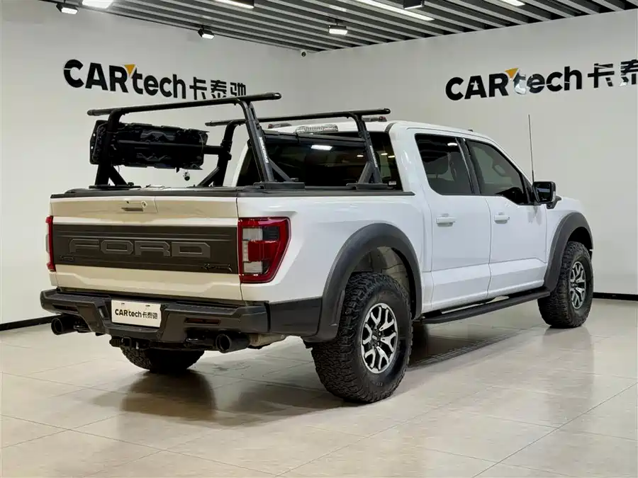 Ford F-150 Raptor