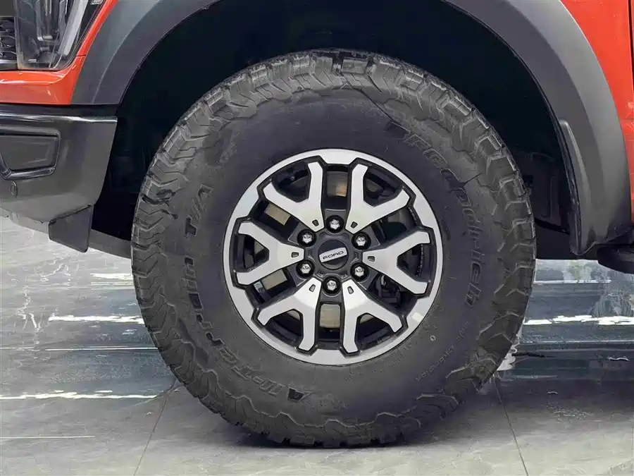 Ford F-150 Raptor