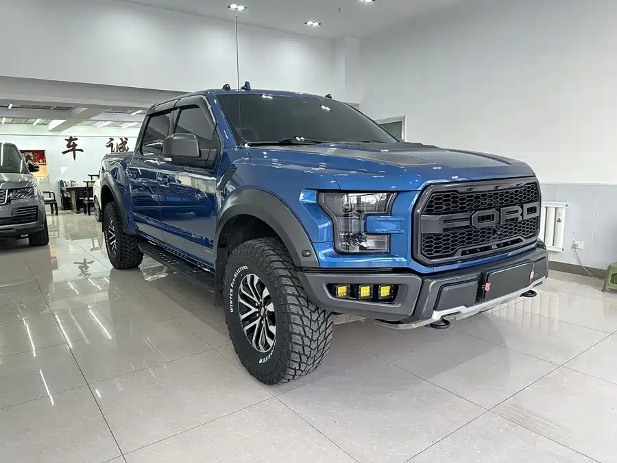 Ford F-150 Raptor