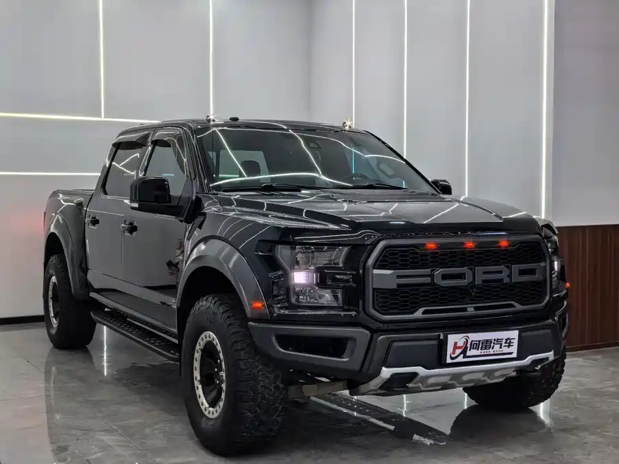 Ford F-150 Raptor