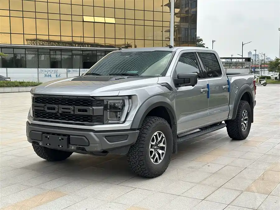 Ford F-150 Raptor