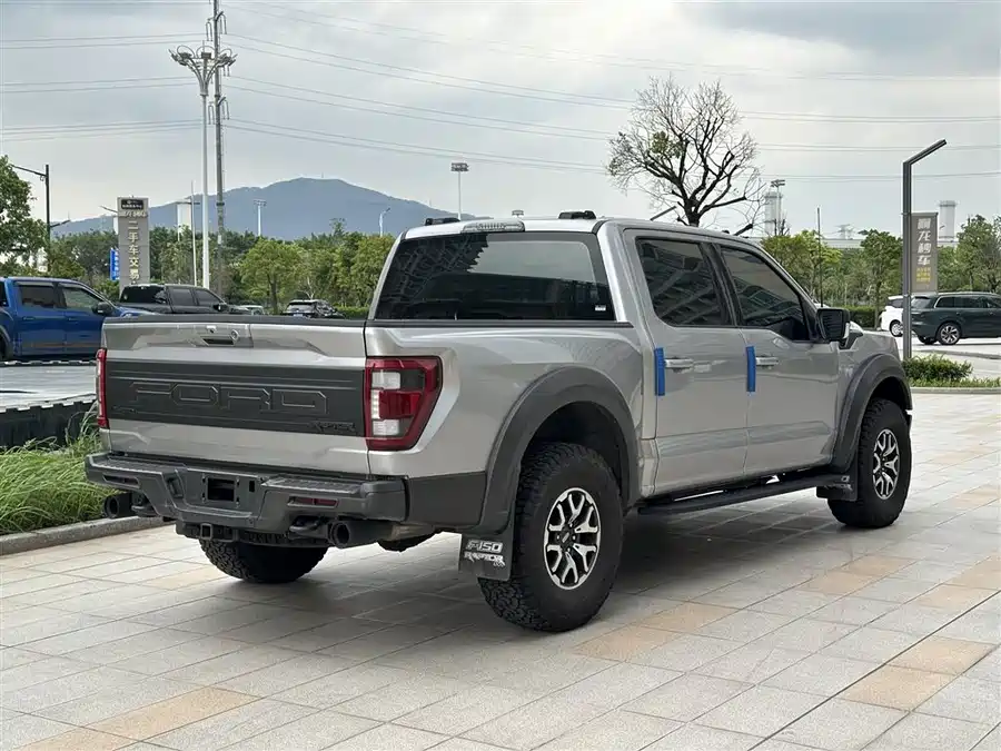 Ford F-150 Raptor