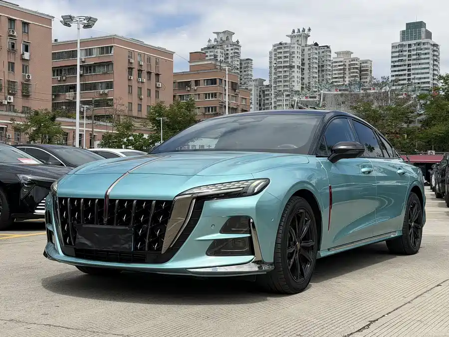 Hongqi H6