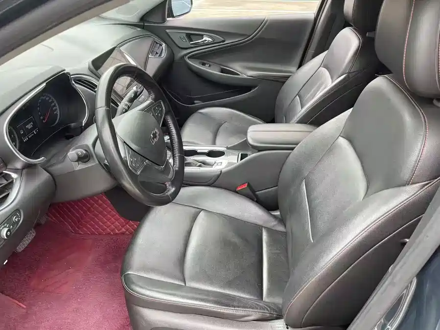 Chevrolet Malibu XL