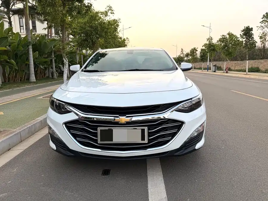 Chevrolet Malibu XL