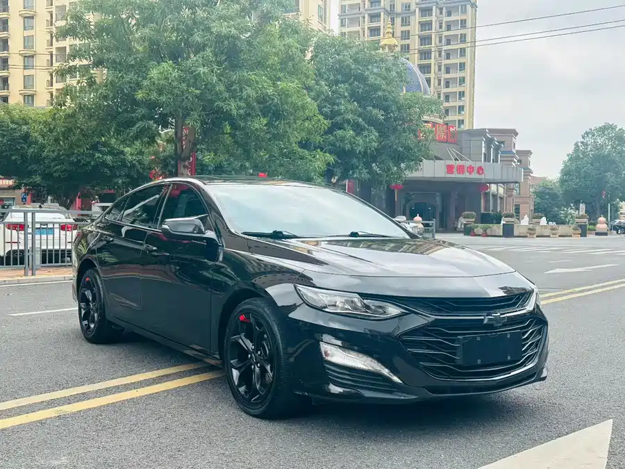 Chevrolet Malibu XL