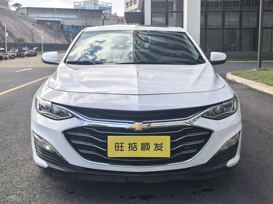 Chevrolet Malibu XL