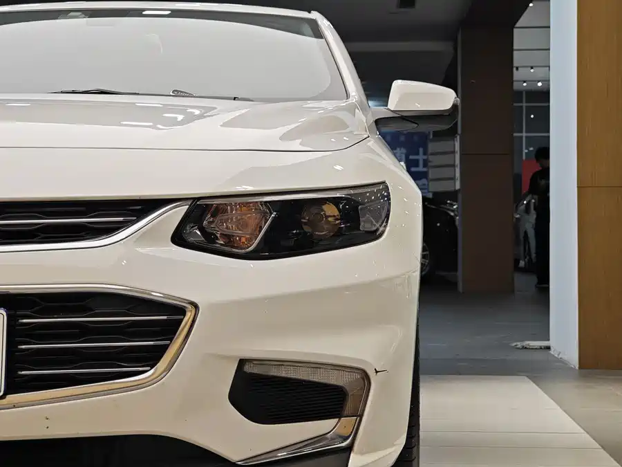 Chevrolet Malibu XL