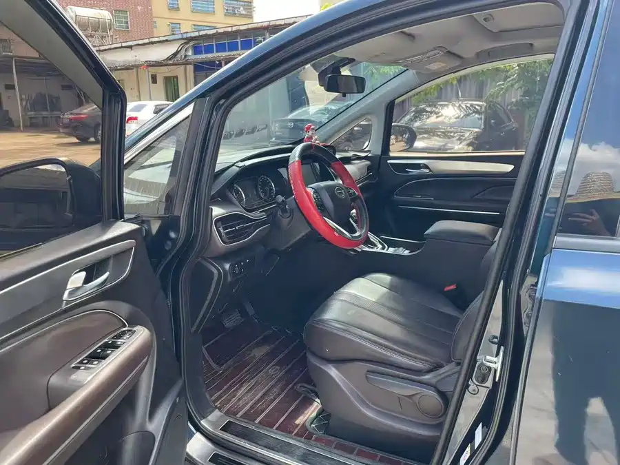 GAC Trumpchi M6