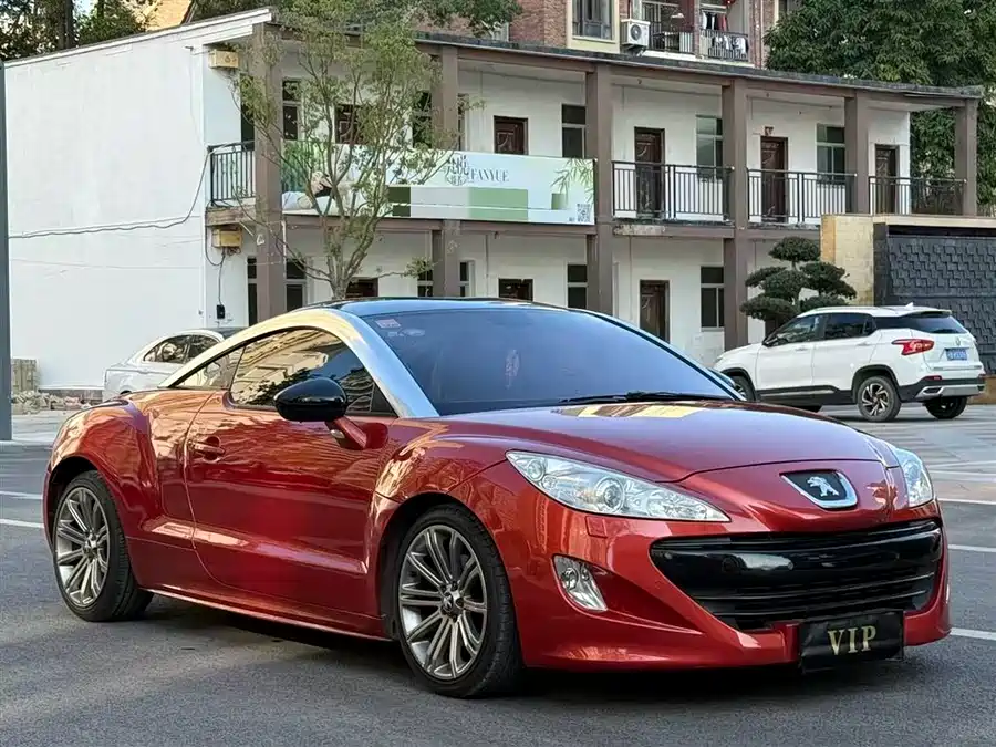 Peugeot RCZ