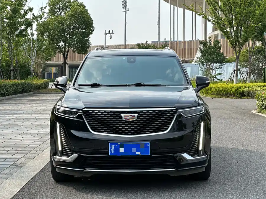 Cadillac XT6