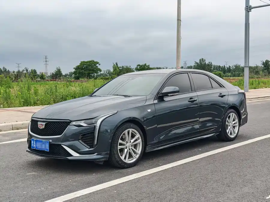 Cadillac CT4