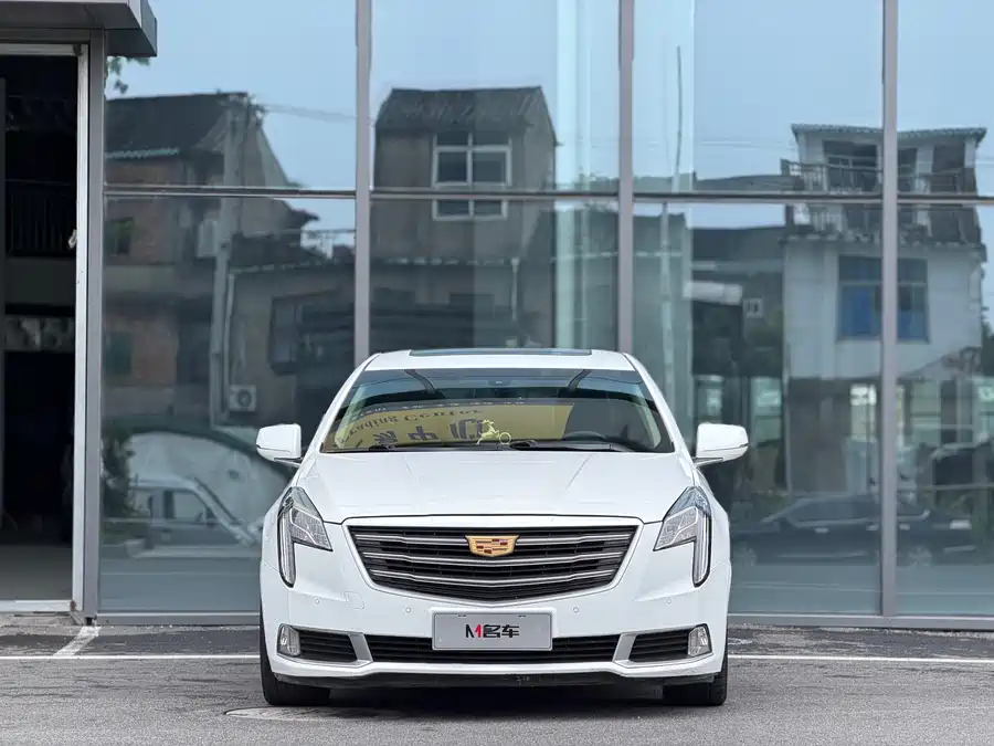 Cadillac XTS