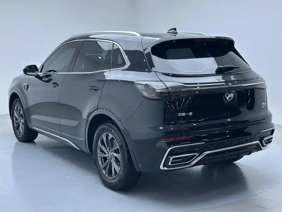Hongqi HS5