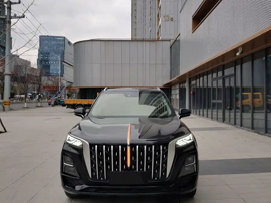 Hongqi HS5