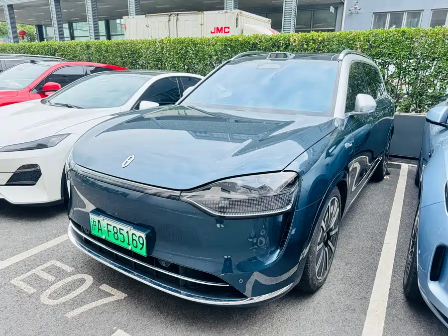 AITO Wenjie M9