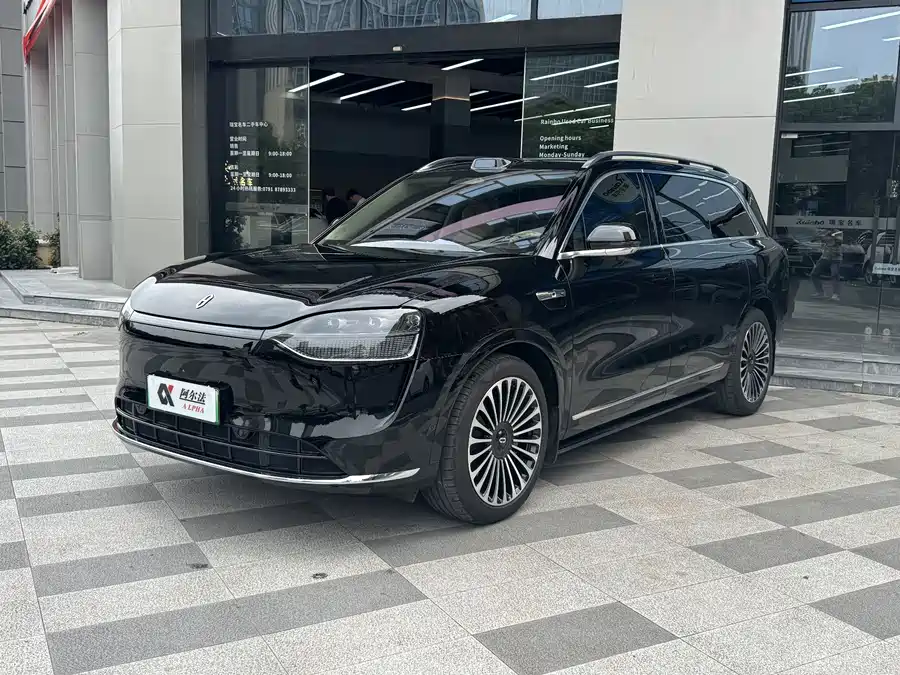 AITO Wenjie M9