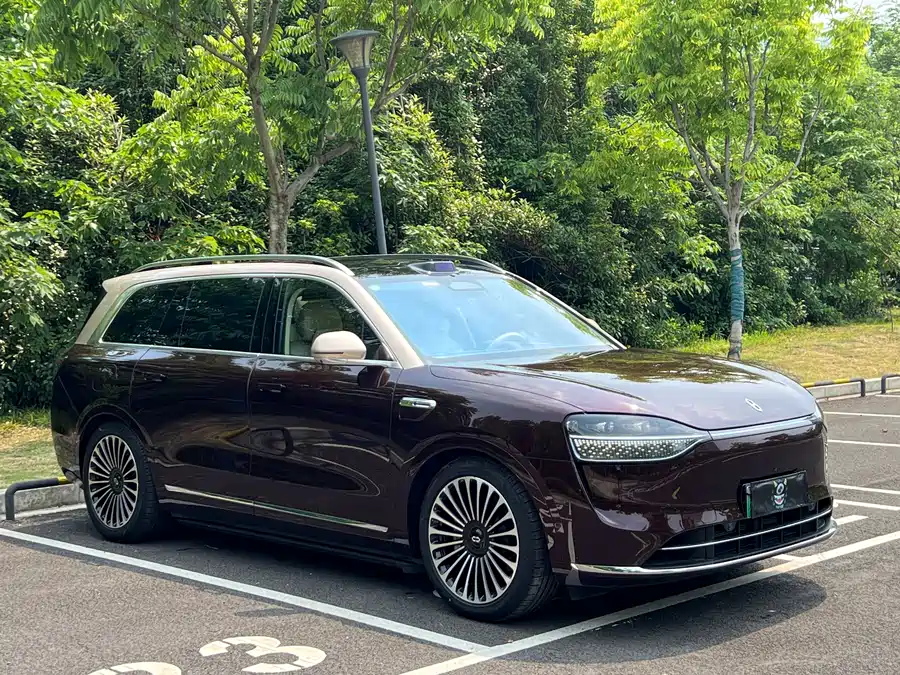 AITO Wenjie M9