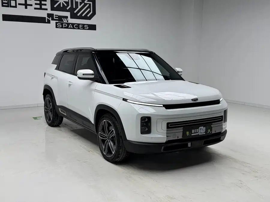 Geely ICON