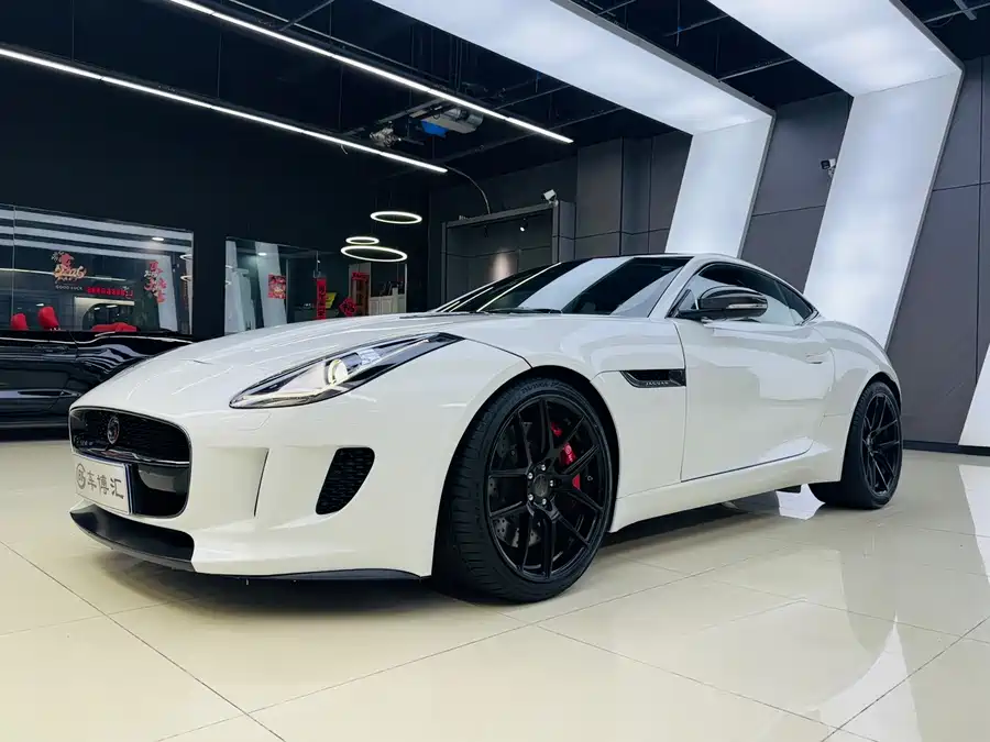 Jaguar F-TYPE