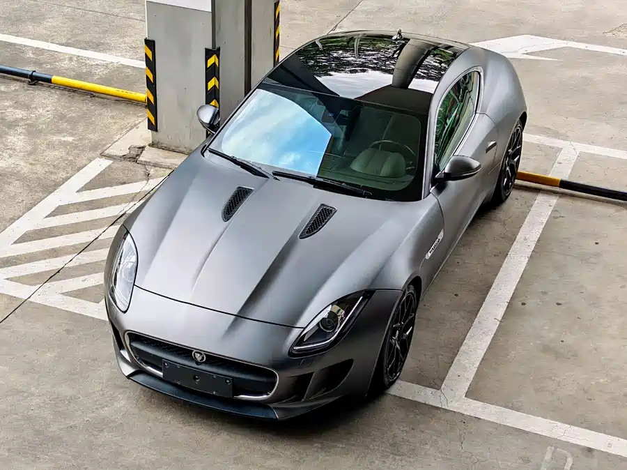 Jaguar F-TYPE