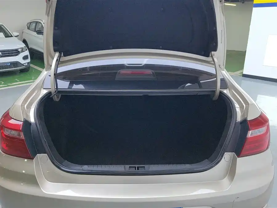 Geely Vision