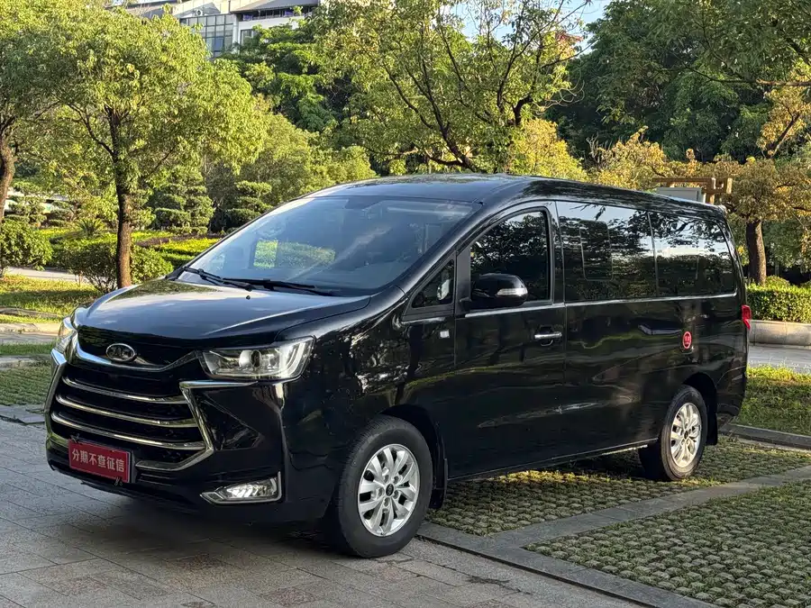 JAC Refine Ruifeng M4