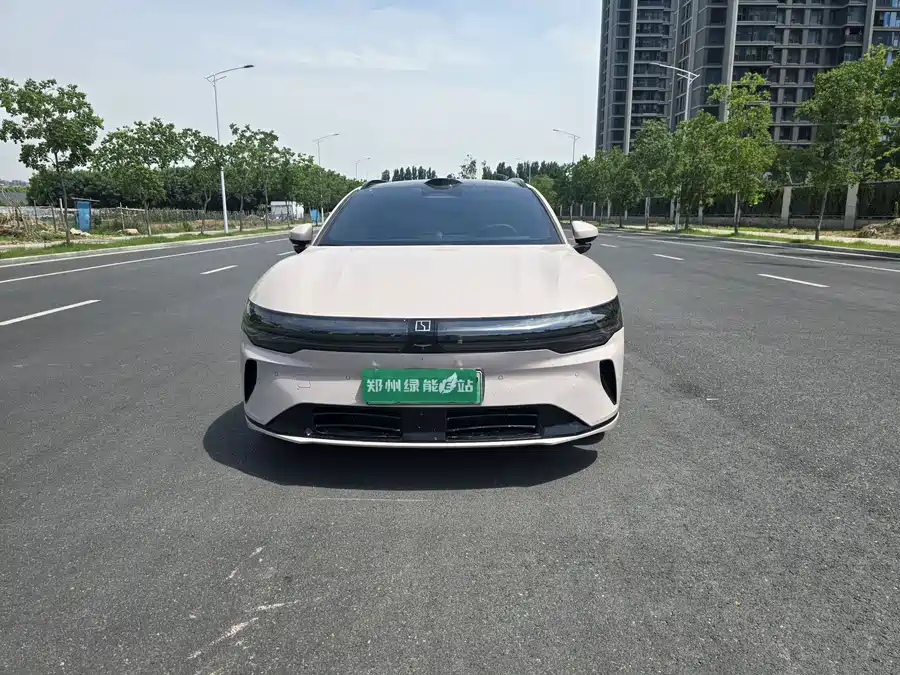 Zeekr 007GT